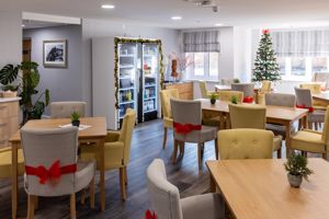 Photo 9- click for photo gallery